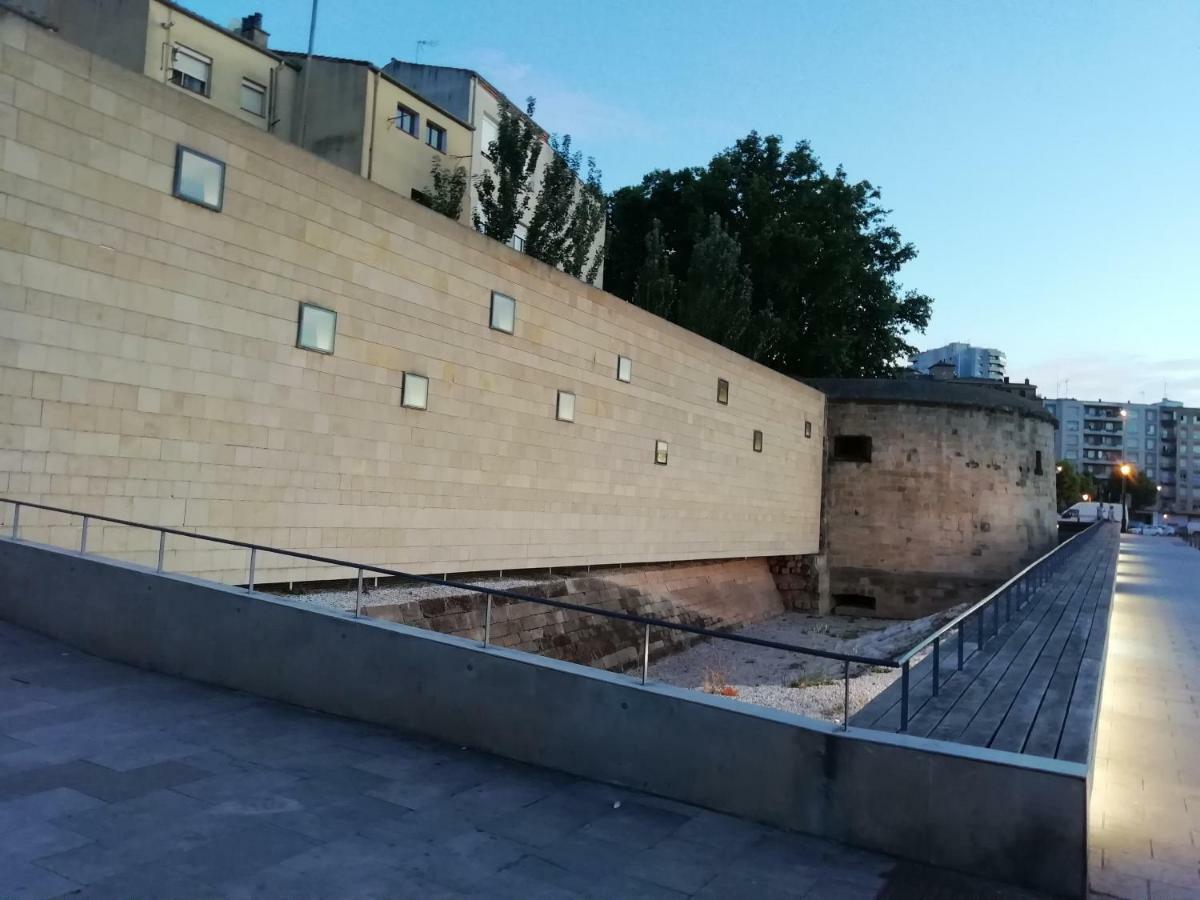 Apartamento Turistico Santiago Logroño Eksteriør billede