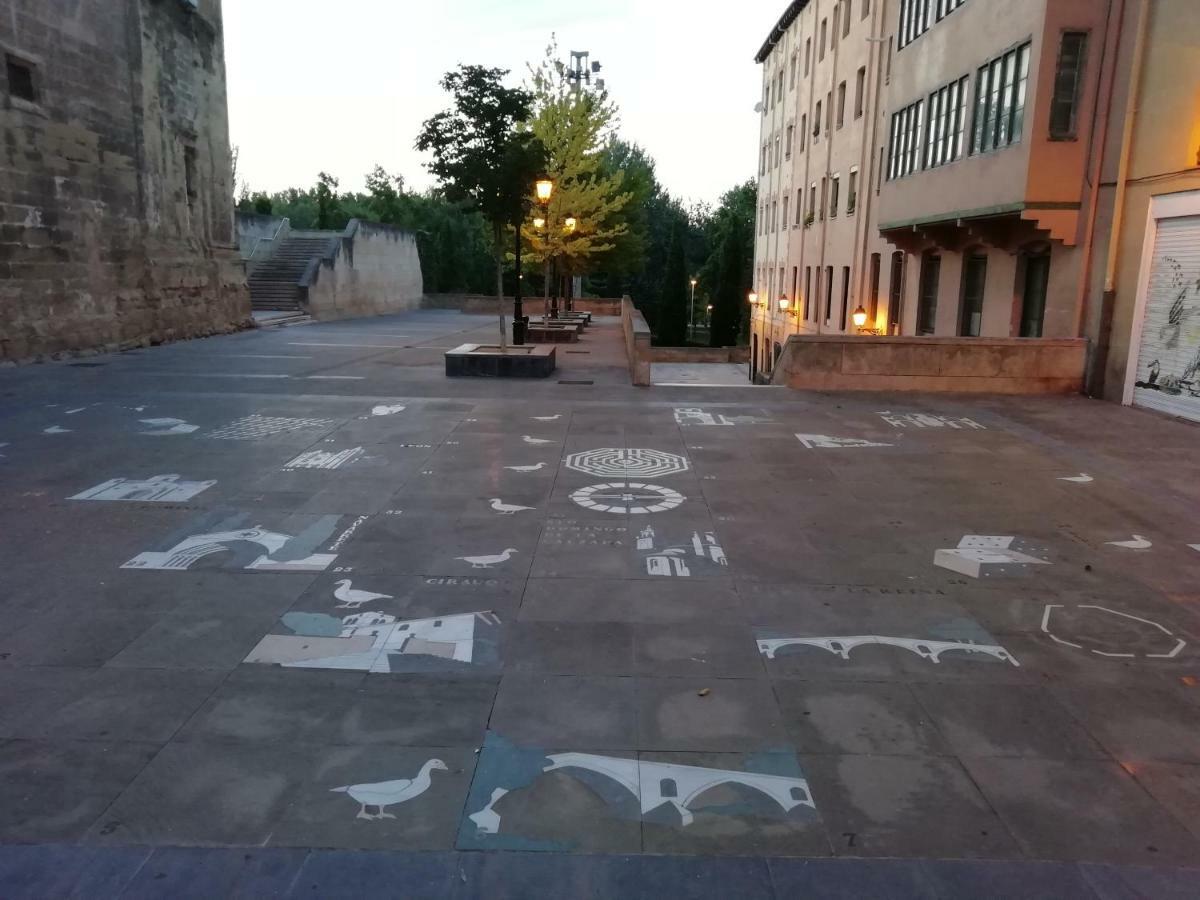 Apartamento Turistico Santiago Logroño Eksteriør billede